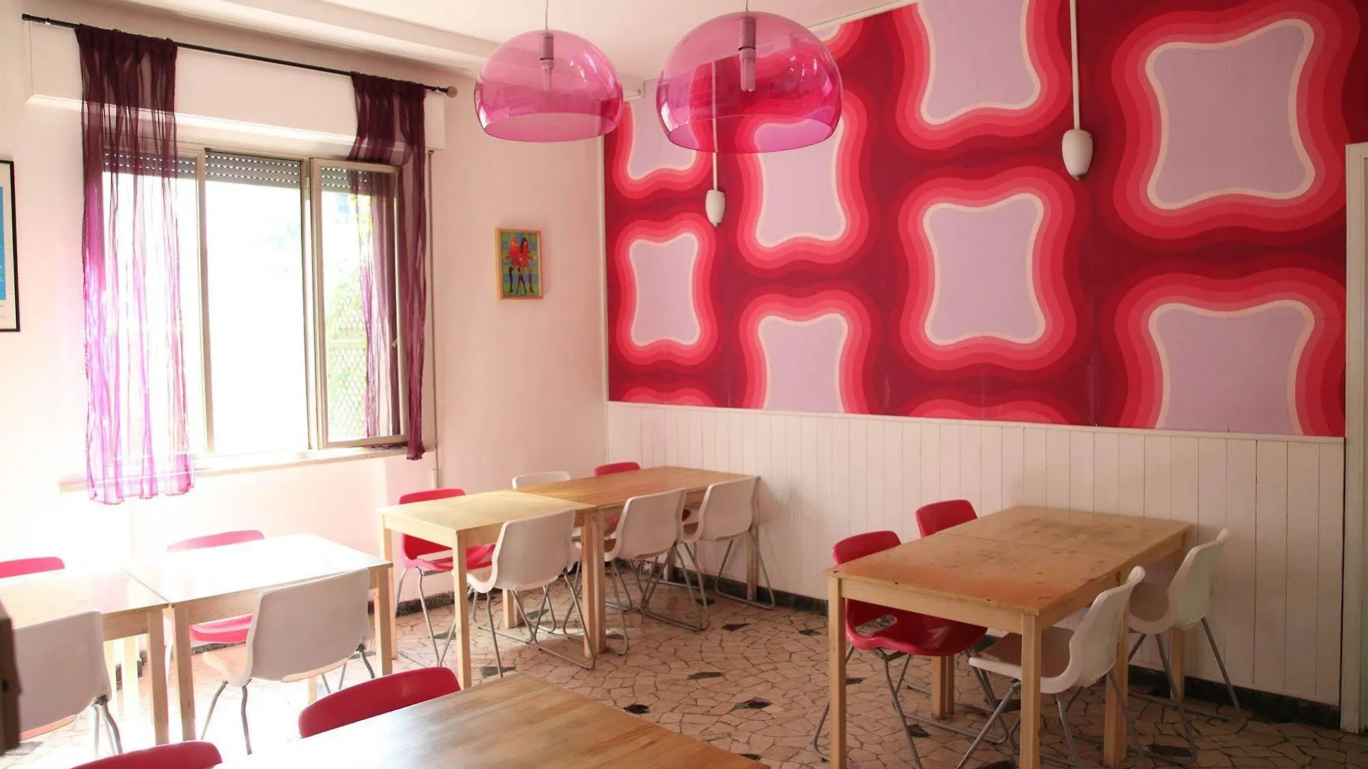 Sunflower City Student Hostel & Bar Rimini