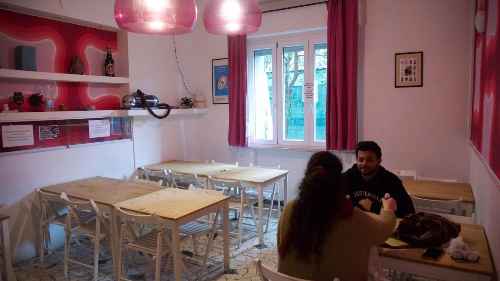 Sunflower City Student Hostel & Bar Rimini