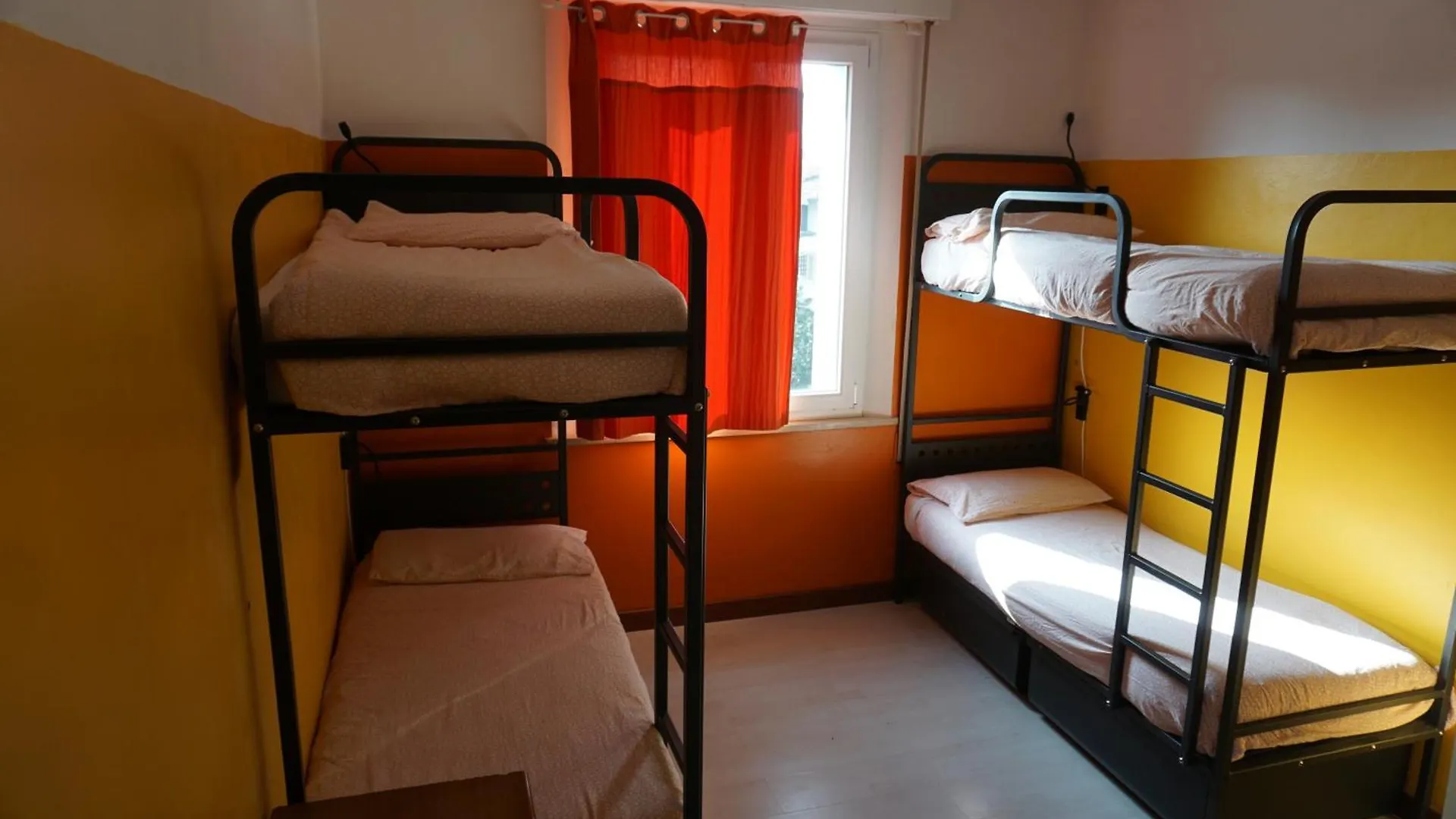 Sunflower City Student Hostel & Bar Rimini