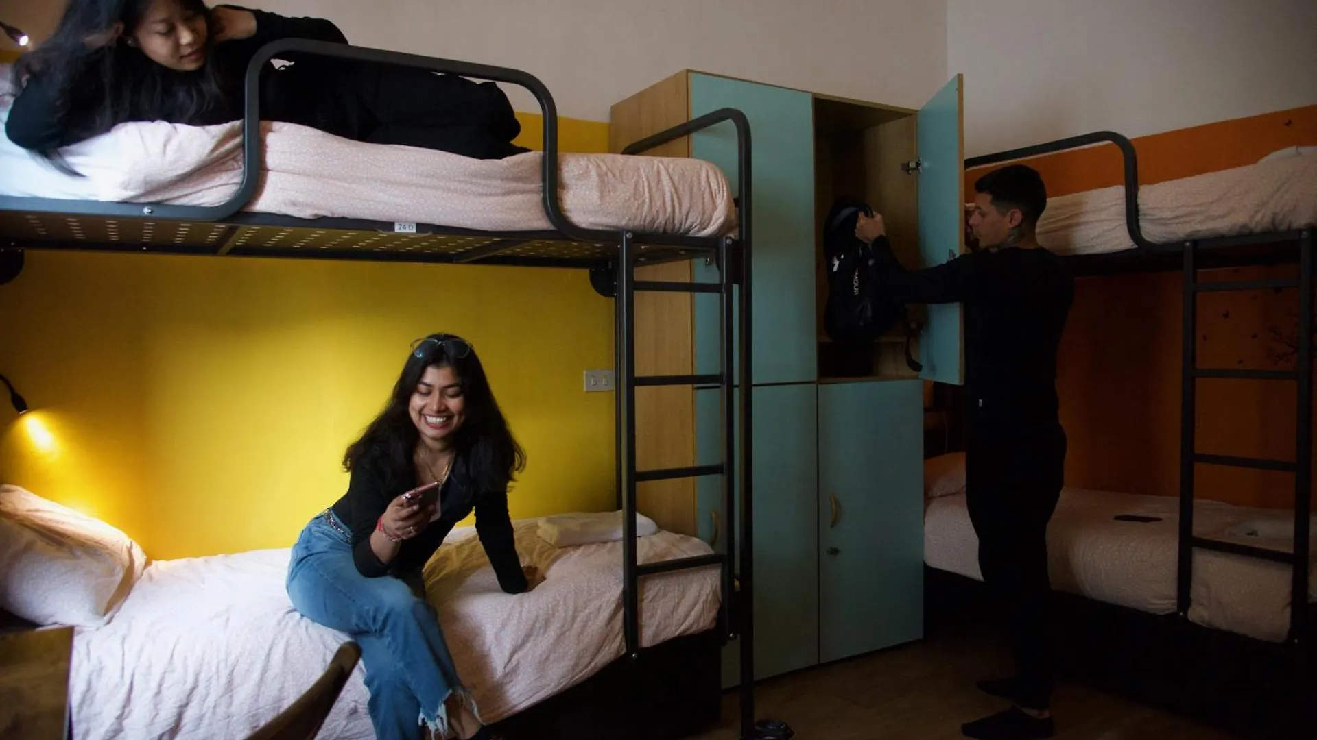 Sunflower City Student Hostel & Bar Rimini